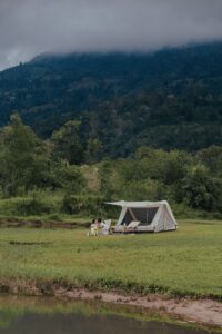 静岡キャンプでの婚活に最適な湖畔のスポットは？