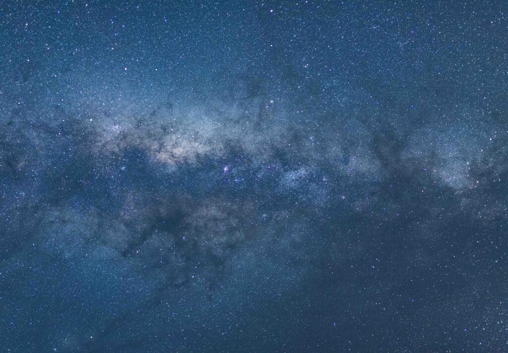 星空の下でキャンプしながら素敵な出会いを見つける方法は？